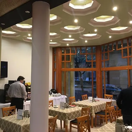 Szálloda Semiramis Business Szolnok