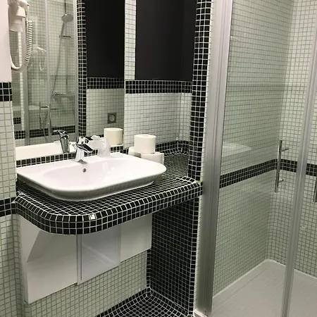 Otel Semiramis Business Solnok