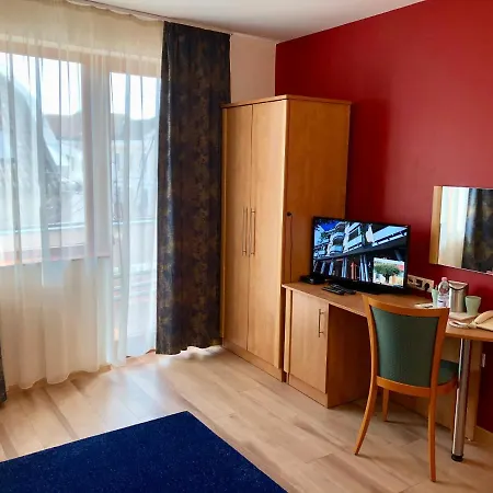 Semiramis Business 4* Ζολνοκ