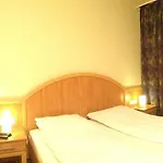 Hotel Semiramis Business