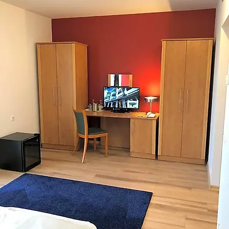 Semiramis Business 4* Szolnok