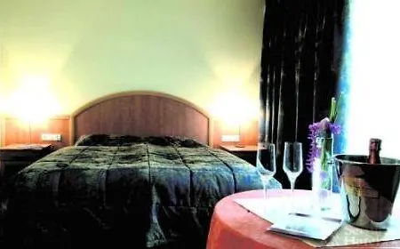 فندق Semiramis Business سولنوك