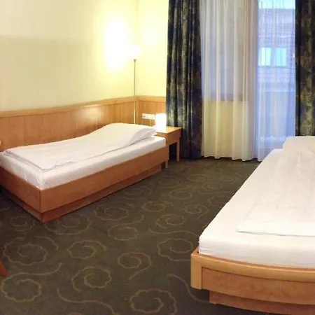 Hotel Semiramis Business